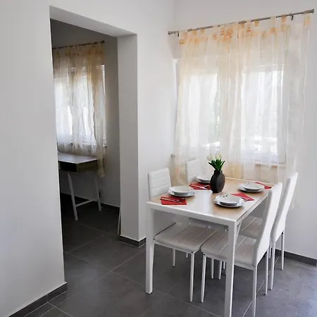 Apartment Cancar