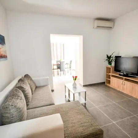 Cancar Apartment Novigrad (Istria)