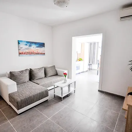 Cancar Apartament *