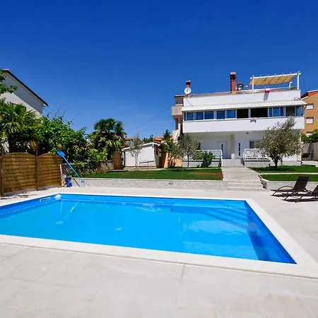 Cancar Apartment Novigrad (Istria)