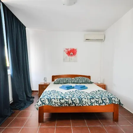 Cancar Apartament Novigrad (Istria)