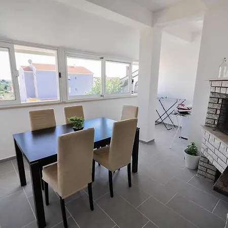 Cancar Apartment *
